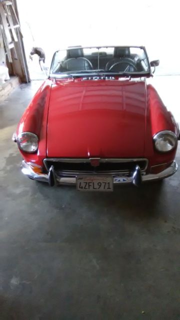 1973 Red MG MGB Convertible