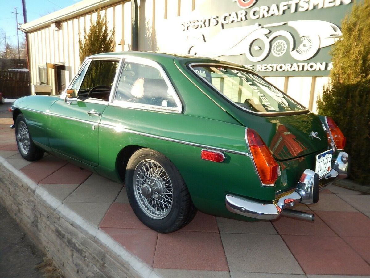 1973 British Racing Green MG MGB Coupe