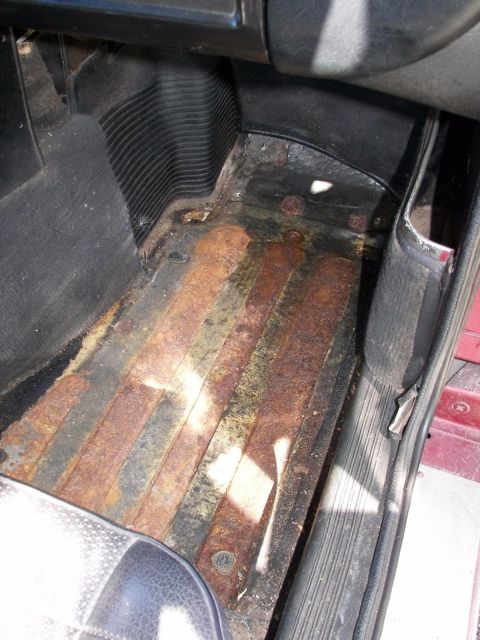 1973 Red MG MGB Convertible