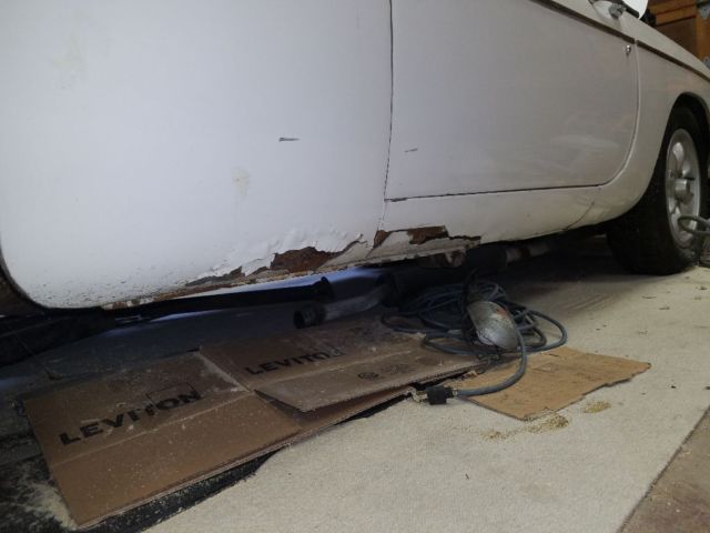 1973 White MG MGB Convertible