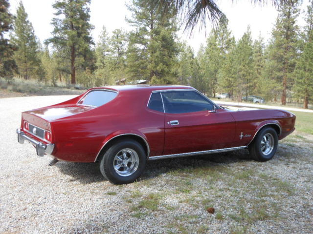 1973 Red Ford Mustang