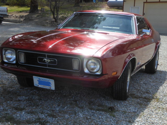 1973 Red Ford Mustang