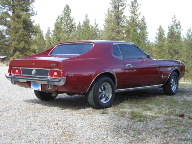 1973 Red Ford Mustang