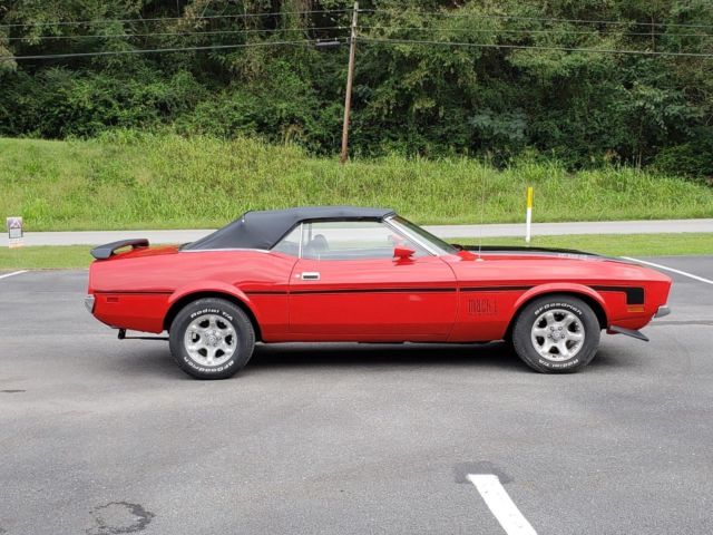 1973 Red Ford Mustang