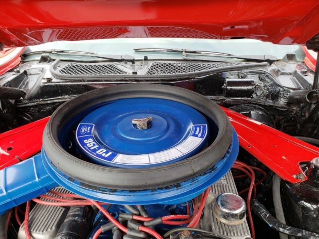 1973 Red Ford Mustang