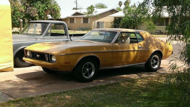1973 Medium Yellow Ford Mustang Coupe