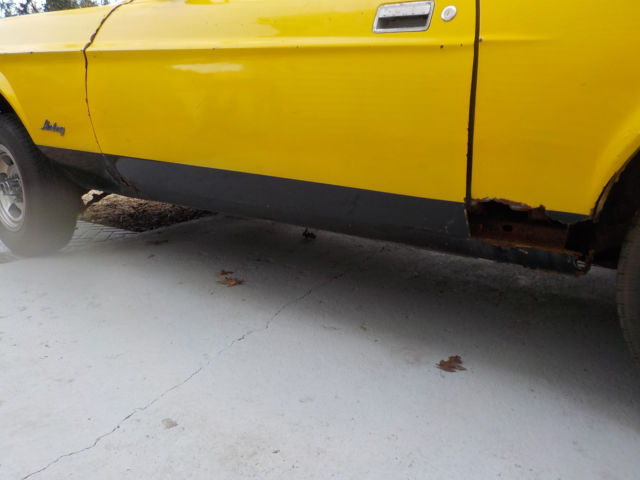 1973 Yellow Ford Mustang Fastback