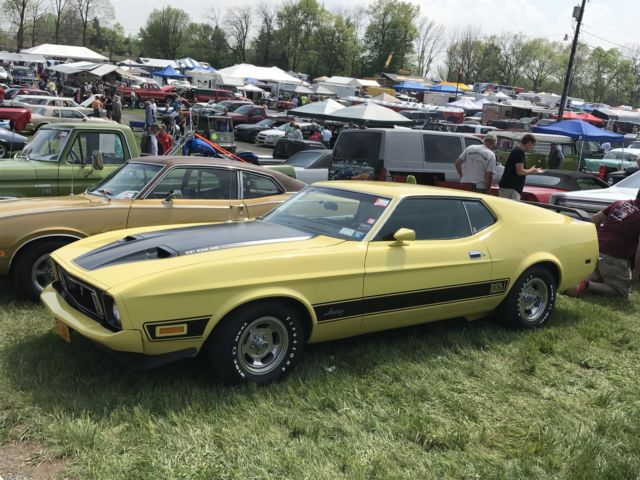 1973 Yellow Ford Mustang Fastback