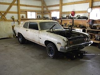 1973 White Chevrolet Nova Coupe