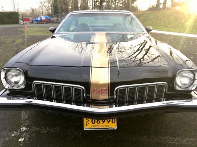 1973 Black Oldsmobile Cutlass Sedan