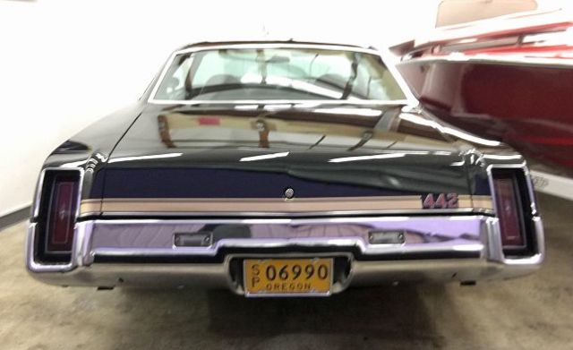 1973 Black Oldsmobile Cutlass Sedan