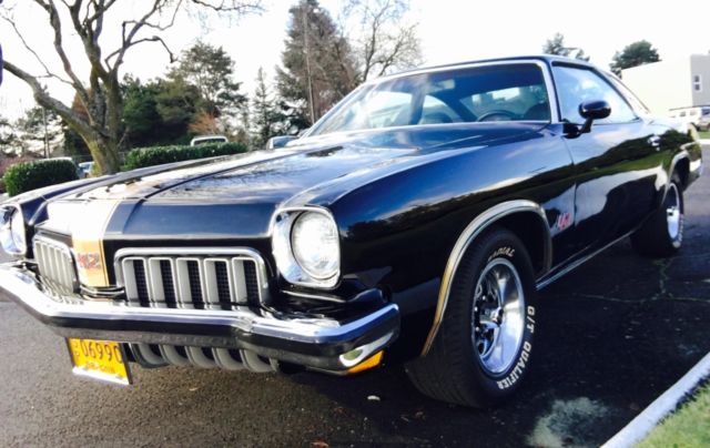 1973 Black Oldsmobile Cutlass Sedan