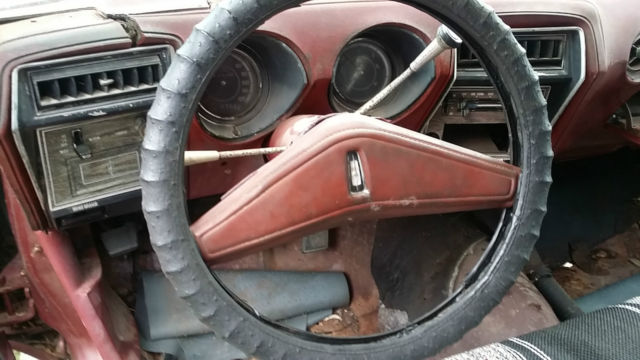 1973 Burgundy Oldsmobile Cutlass Coupe