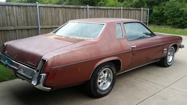 1973 Burgundy Oldsmobile Cutlass Coupe