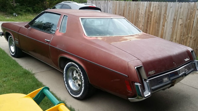 1973 Burgundy Oldsmobile Cutlass Coupe