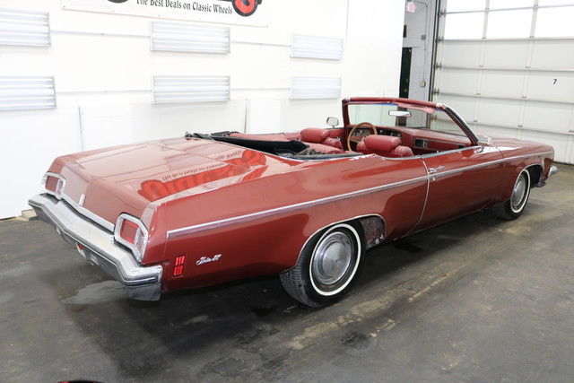 1973 Red Oldsmobile Eighty Eight --