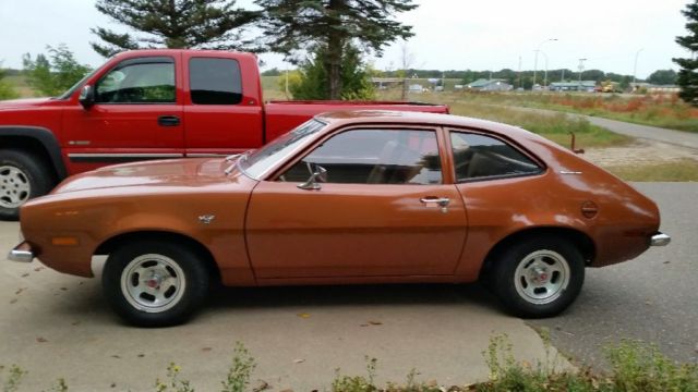 1973 Brown Ford Pinto Hatchback