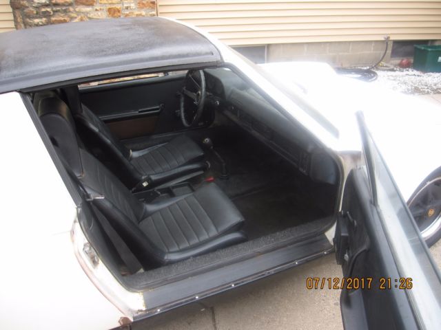 1973 White Porsche 914 Coupe