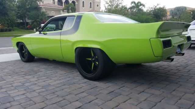 1973 Sublime Green Plymouth Road Runner Coupe
