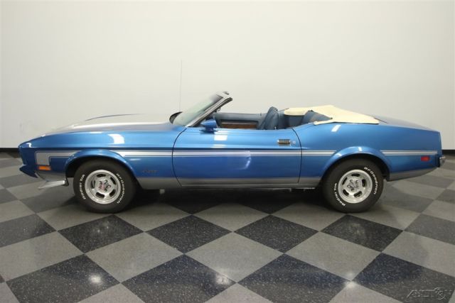 1973 Blue Ford Mustang