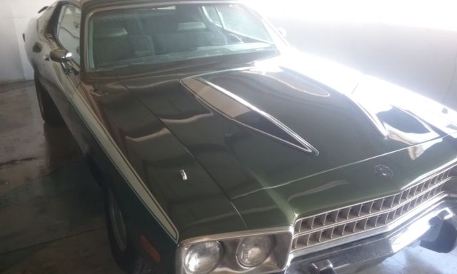 1973 Green Plymouth Road Runner Coupe