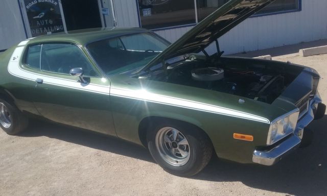 1973 Green Plymouth Road Runner Coupe