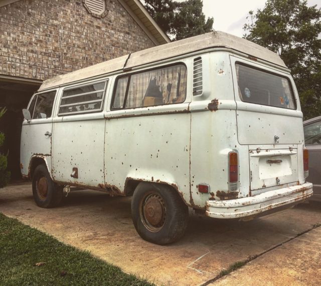 1973 White Volkswagen Bus/Vanagon Van Camper