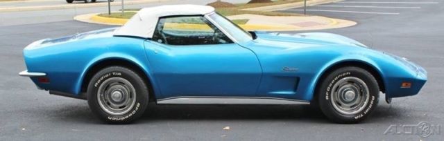 1973 Blue Chevrolet Corvette