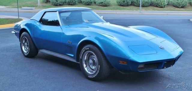 1973 Blue Chevrolet Corvette