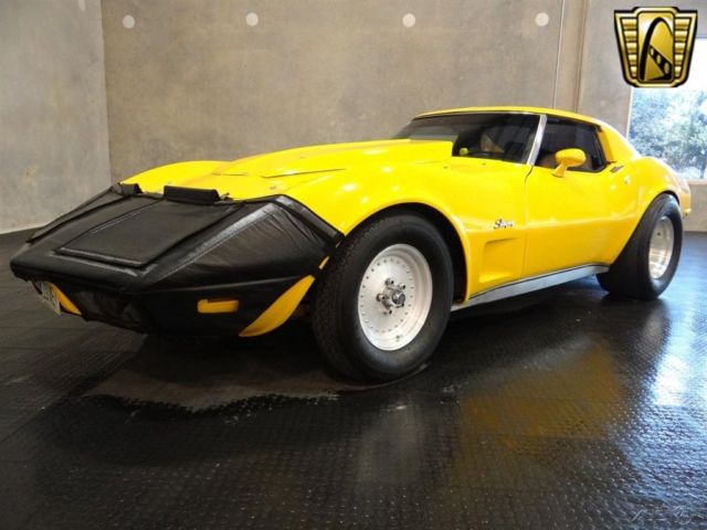 1973 Yellow Chevrolet Corvette