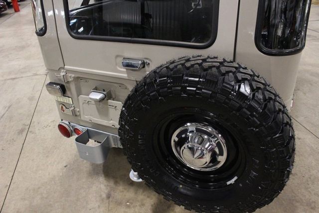 1973 Tan Toyota FJ 40 SUV