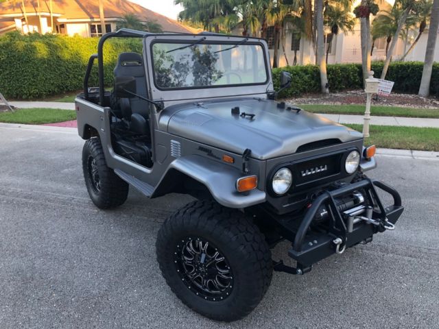 1973 Gray Toyota Land Cruiser SUV