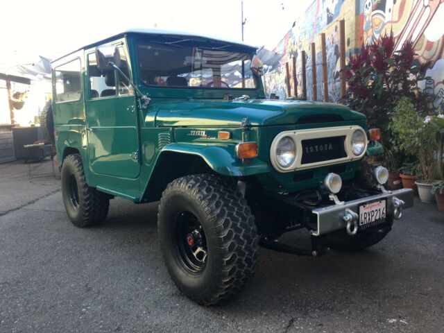 1973 Green Toyota FJ Cruiser --