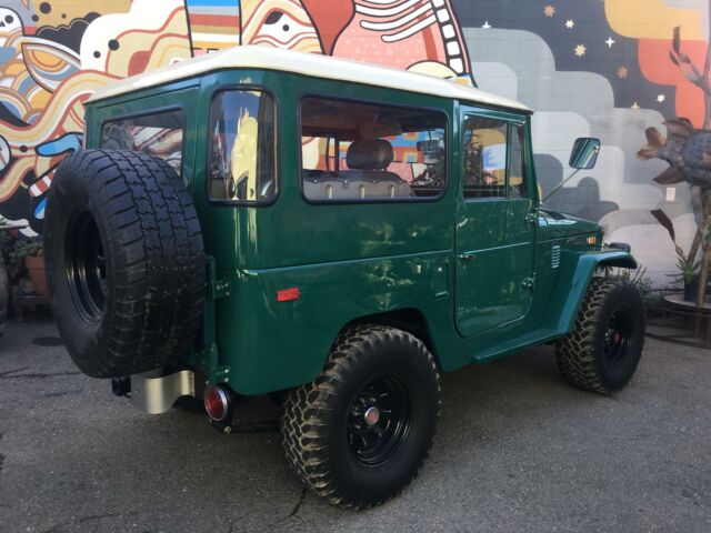 1973 Green Toyota FJ Cruiser --