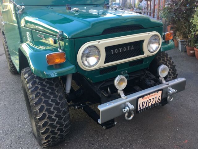 1973 Green Toyota FJ Cruiser --