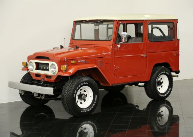 1973 Freeborn Red Toyota FJ Cruiser SUV