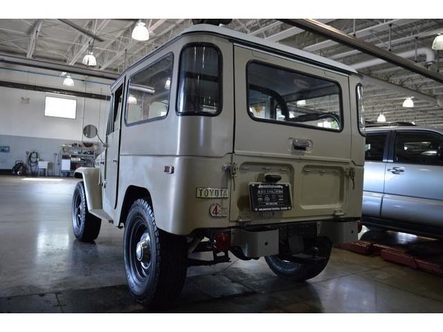 1973 Beige Toyota Land Cruiser