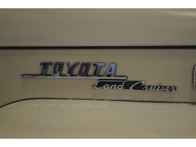 1973 Beige Toyota Land Cruiser