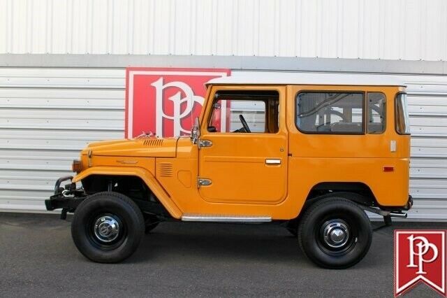 1973 Yellow Toyota Land Cruiser Sport Utility