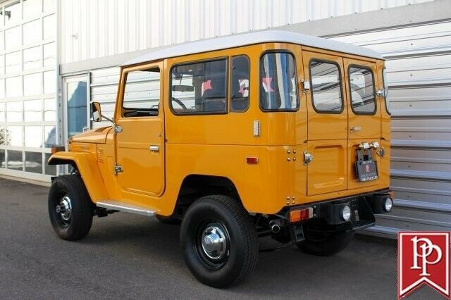 1973 Yellow Toyota Land Cruiser Sport Utility