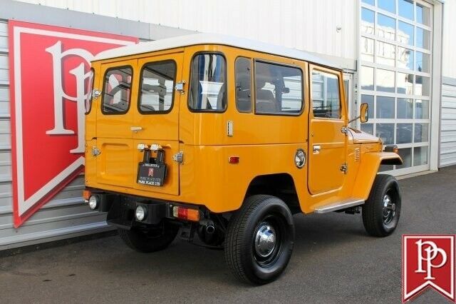 1973 Yellow Toyota Land Cruiser Sport Utility
