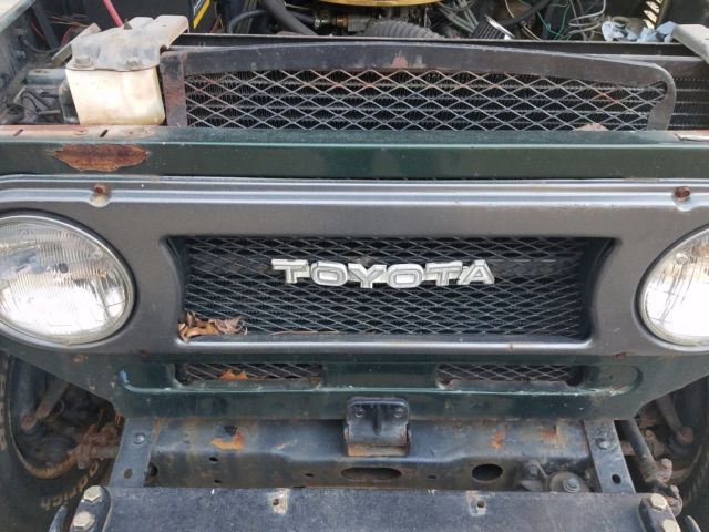 1973 Green Toyota Land Cruiser SUV