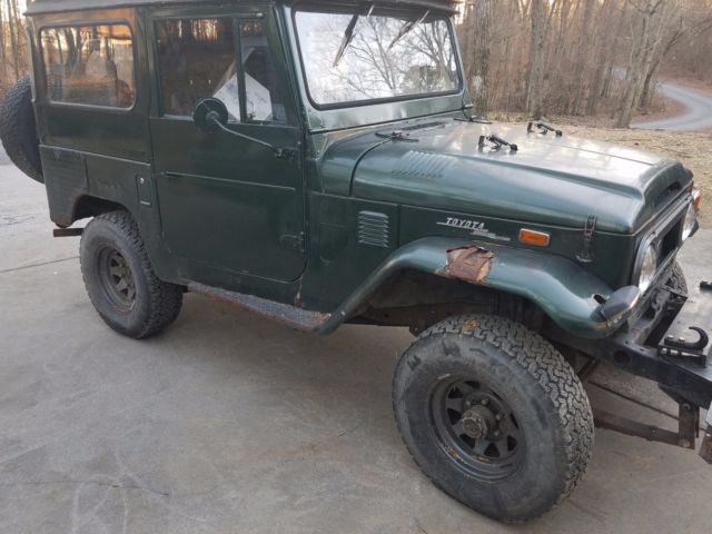 1973 Green Toyota Land Cruiser SUV