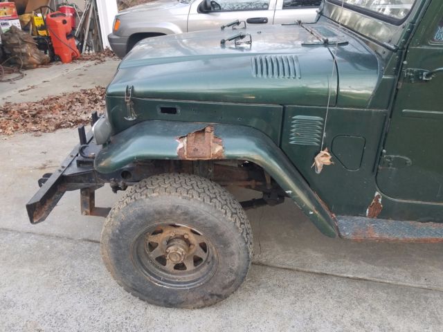 1973 Green Toyota Land Cruiser SUV