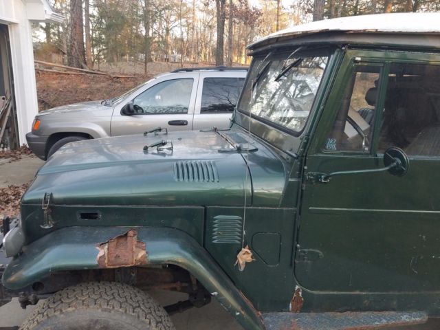 1973 Green Toyota Land Cruiser SUV