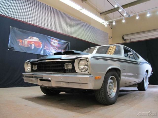 1973 Blue Chevrolet Corvette