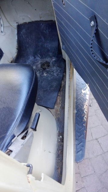 1973 Camel-Tan-Dune Beige Toyota Land Cruiser SUV