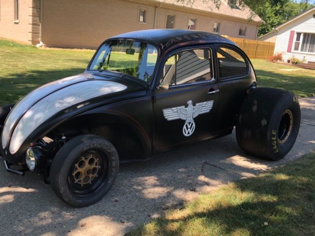 1973 Black Volkswagen Beetle - Classic 2 door