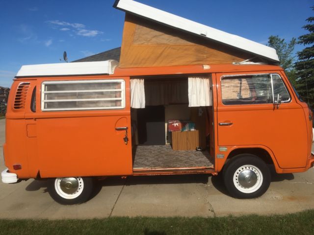 1973 Volkswagen Bus/Vanagon