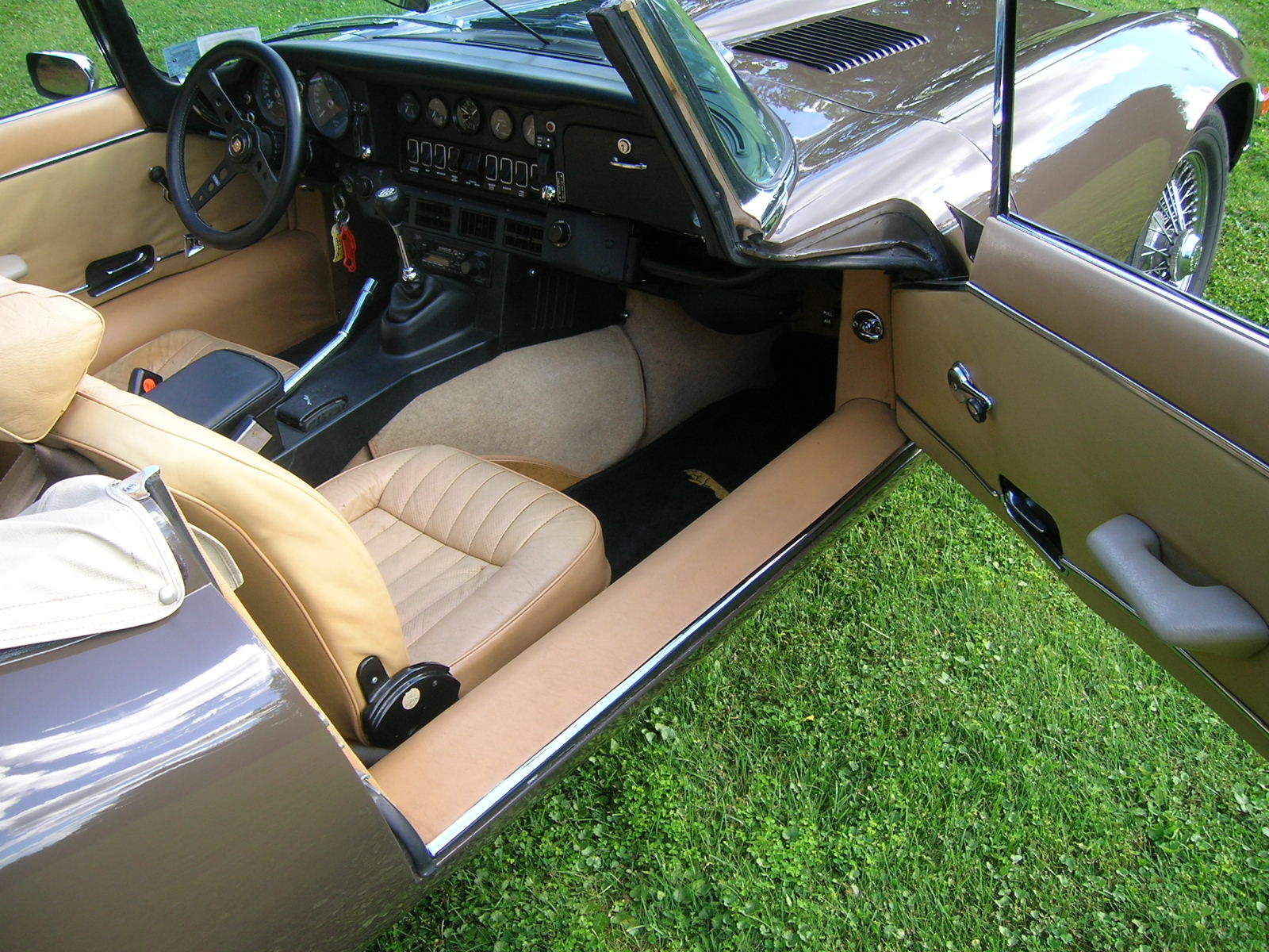 1973 Sable Jaguar E-Type Convertible